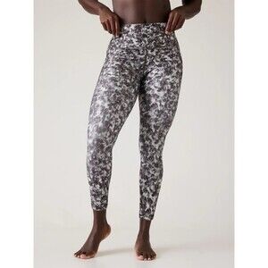 Athleta Salutation Stash 7/8 Tight XXS Leggings Side Pockets